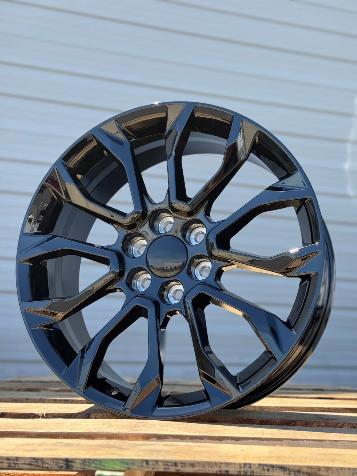 AGP 22x9 Style "142" 6x139.7 6×5.5 Gloss Black (+28mm)