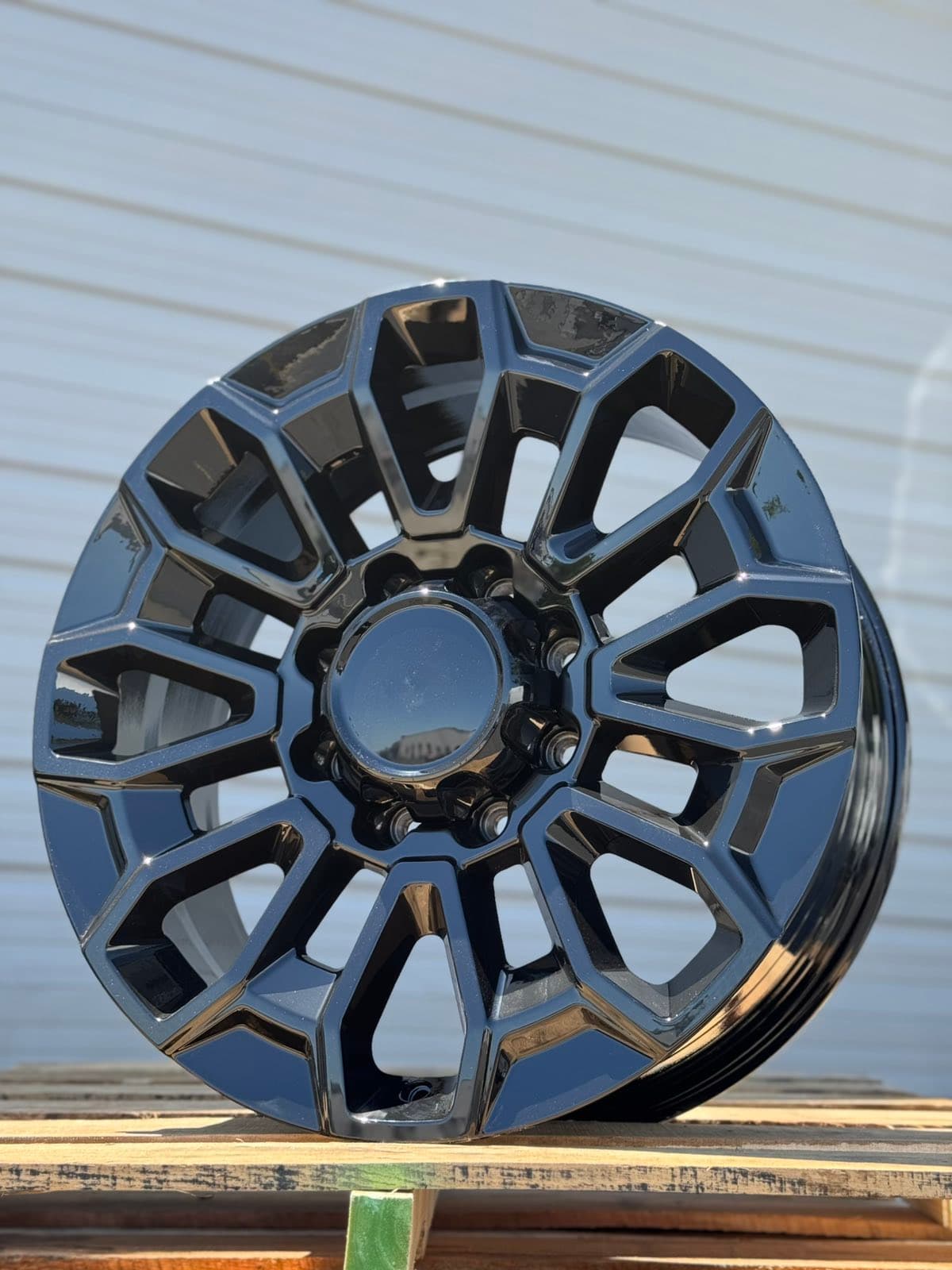 AGP 22x9 Style "1140" 8x180 Gloss Black (+24mm)